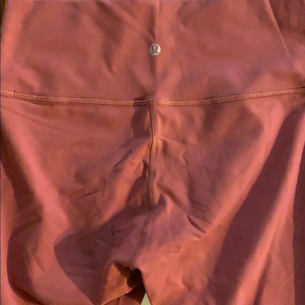Wunder Under High-Rise Tight 25" 
Full-On Luon